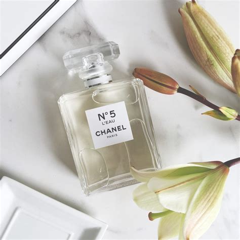 chanel no 5 why is it so popular|Chanel no 5 l'eau review.